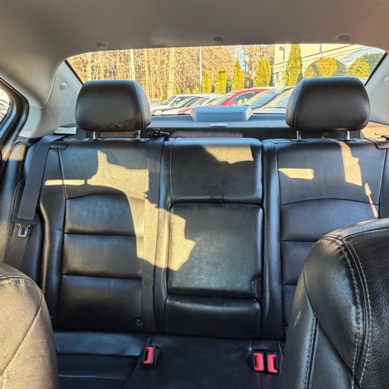 2015 Chevrolet Cruze Image 11