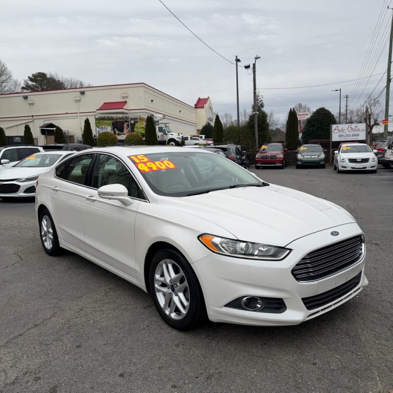 2015 Ford Fusion Image 2