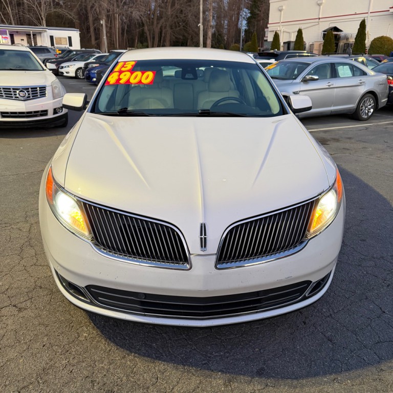 2013 Lincoln MKS Image 5