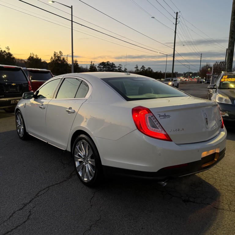 2013 Lincoln MKS Image 14