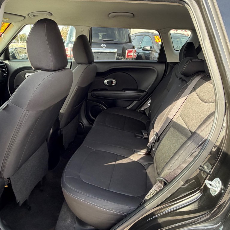 2014 Kia Soul Image 10