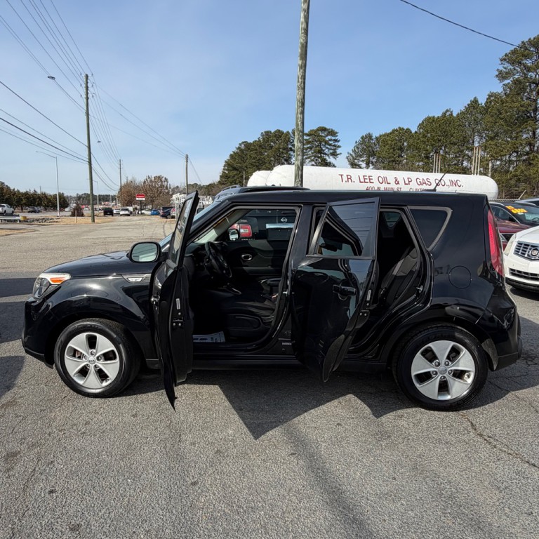 2014 Kia Soul Image 18