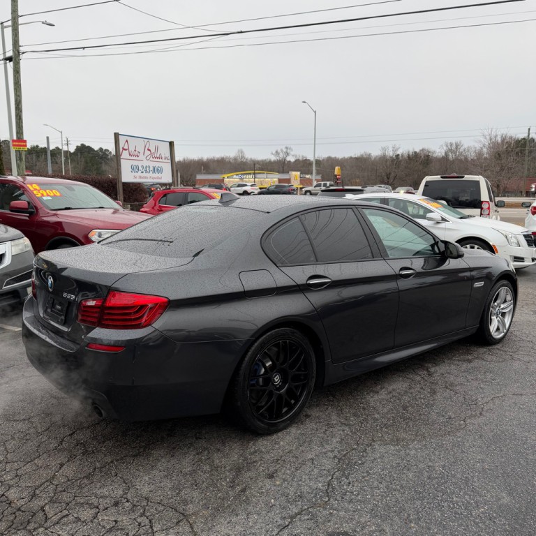 2015 BMW 5 Series Image 3