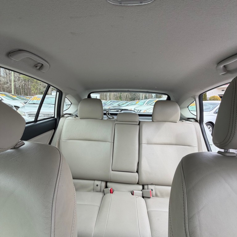 2014 Subaru Impreza Image 9