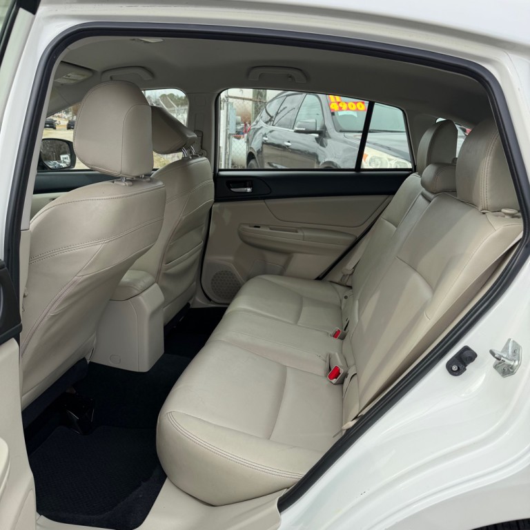 2014 Subaru Impreza Image 10