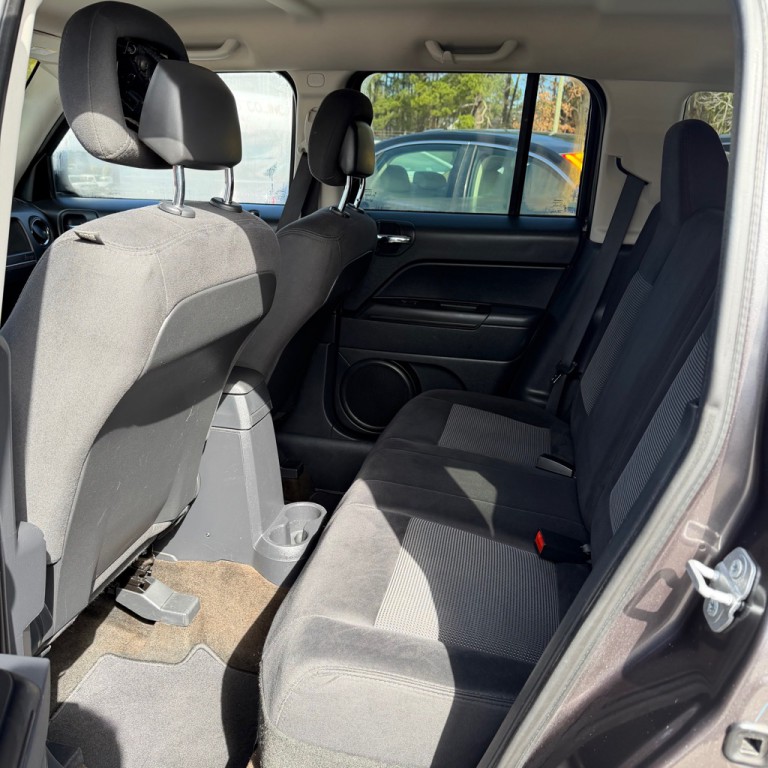 2015 Jeep Patriot Image 10