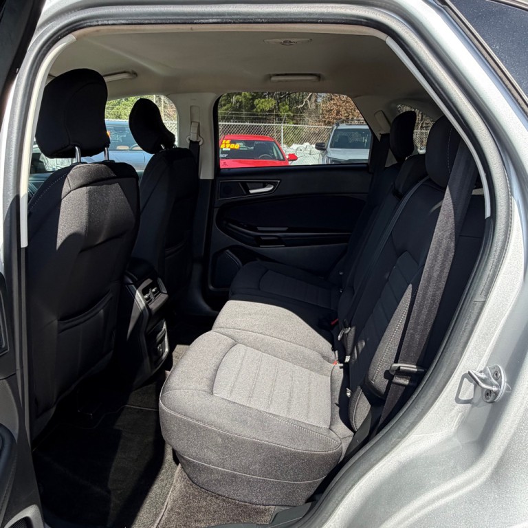 2018 Ford Edge Image 10