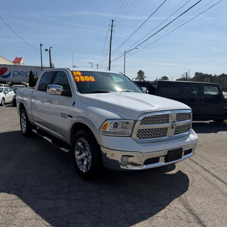 2014 RAM 1500 Image 1