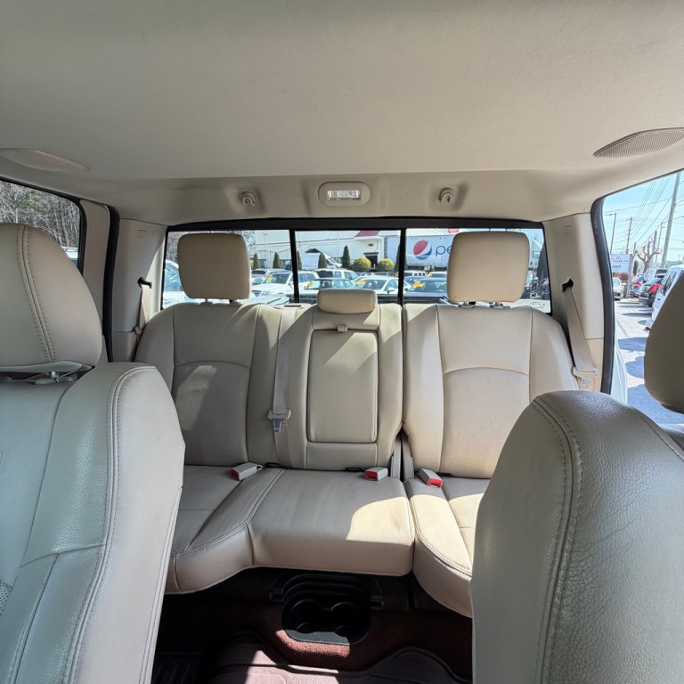 2014 RAM 1500 Image 9