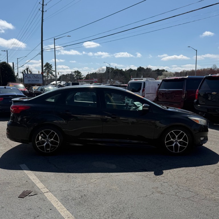 2015 Ford Focus Image 4