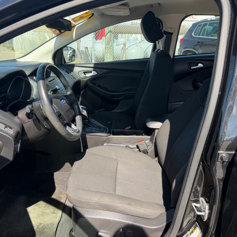 2015 Ford Focus Image 6