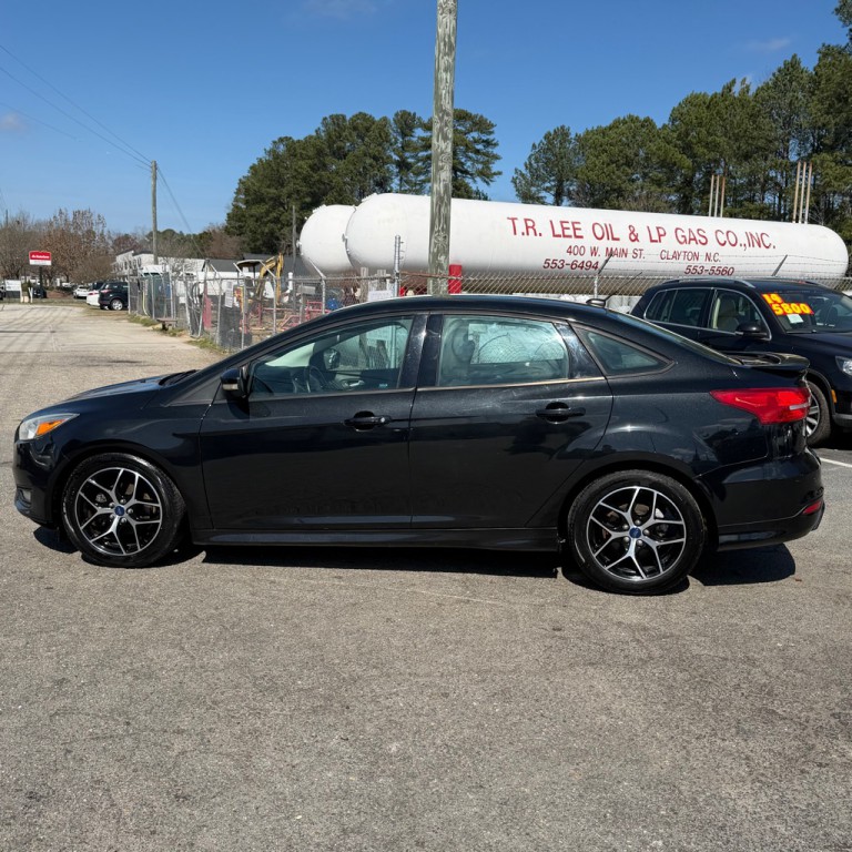 2015 Ford Focus Image 13