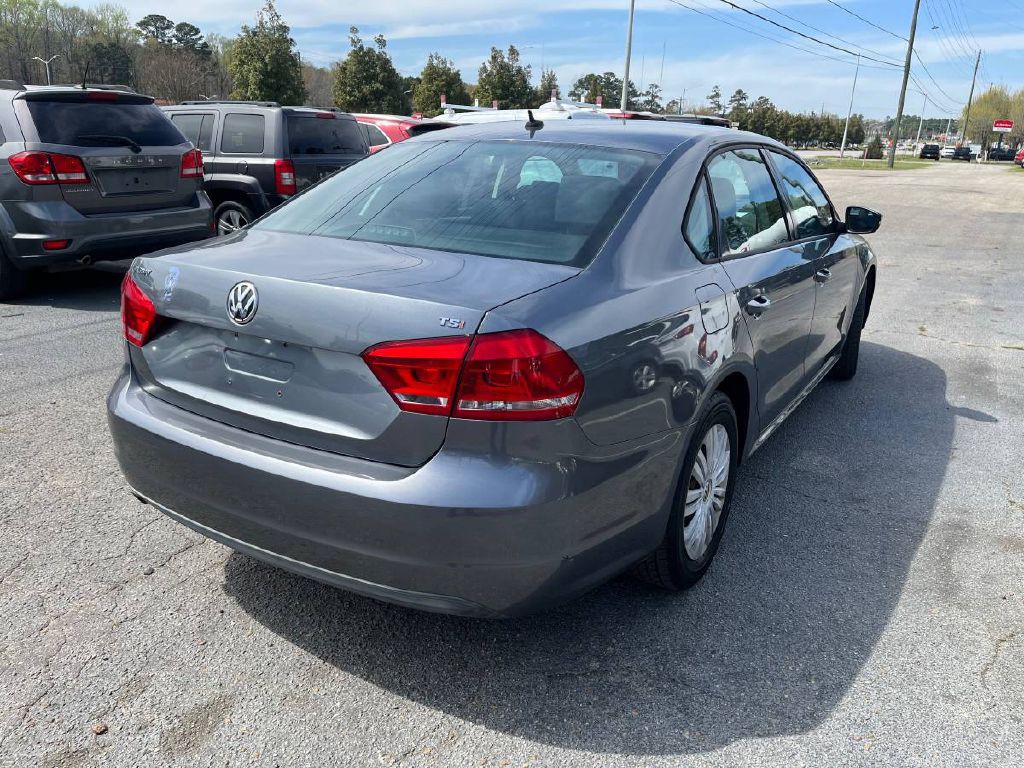 2014 Volkswagen Passat Image 6