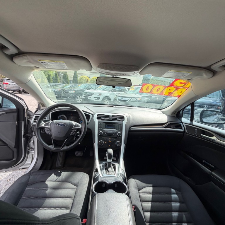 2015 Ford Fusion Image 8