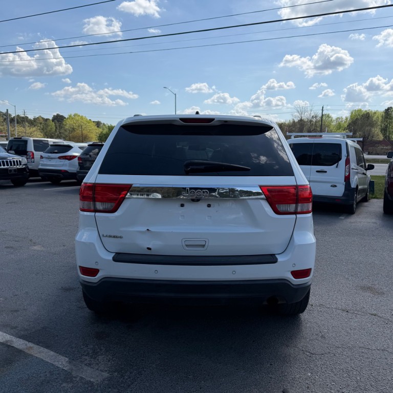 2013 Jeep Grand Cherokee Image 16
