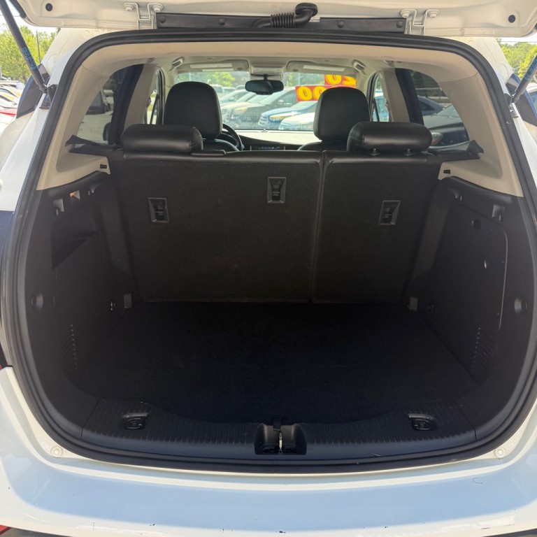 2020 Buick Enclave Image 12