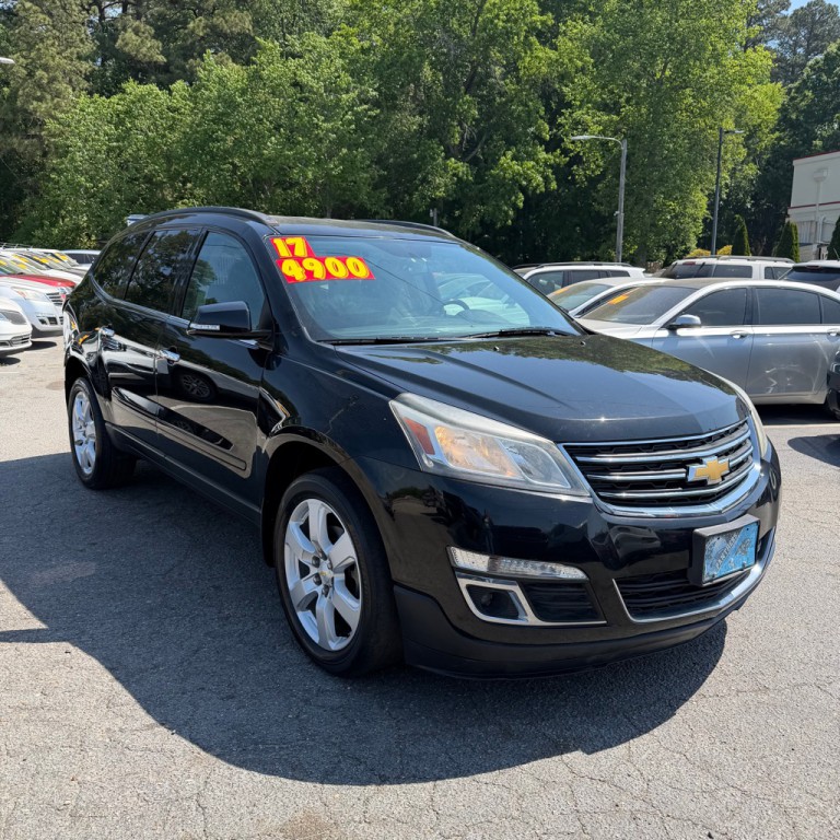 2017 Chevrolet Traverse Image 1