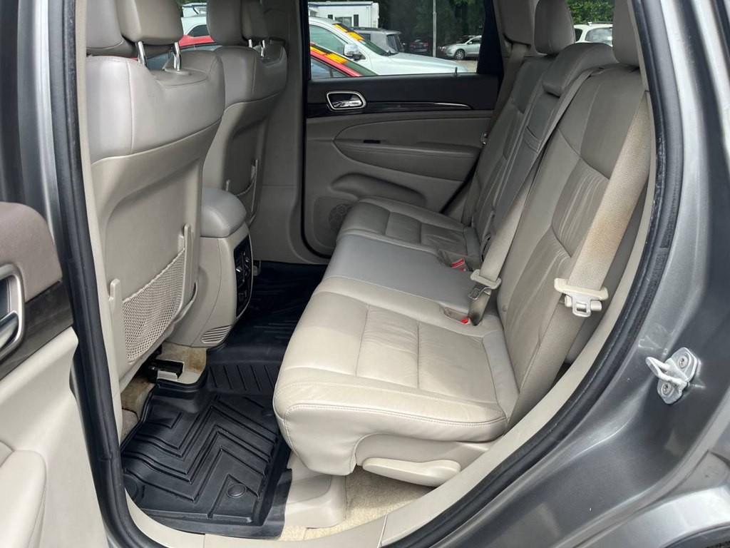 2012 Jeep Grand Cherokee Image 2