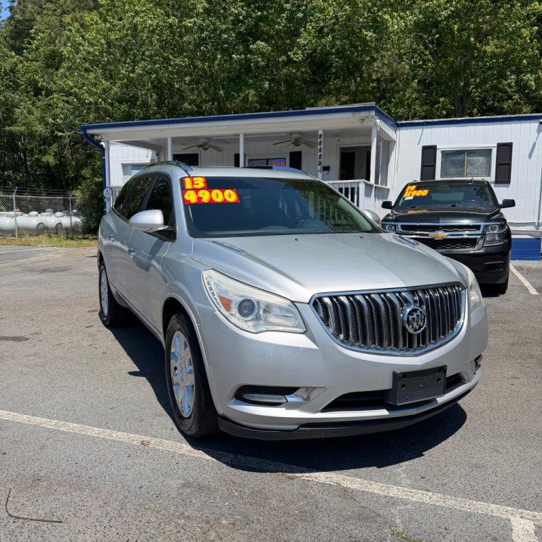 2013 Buick Enclave Image 1