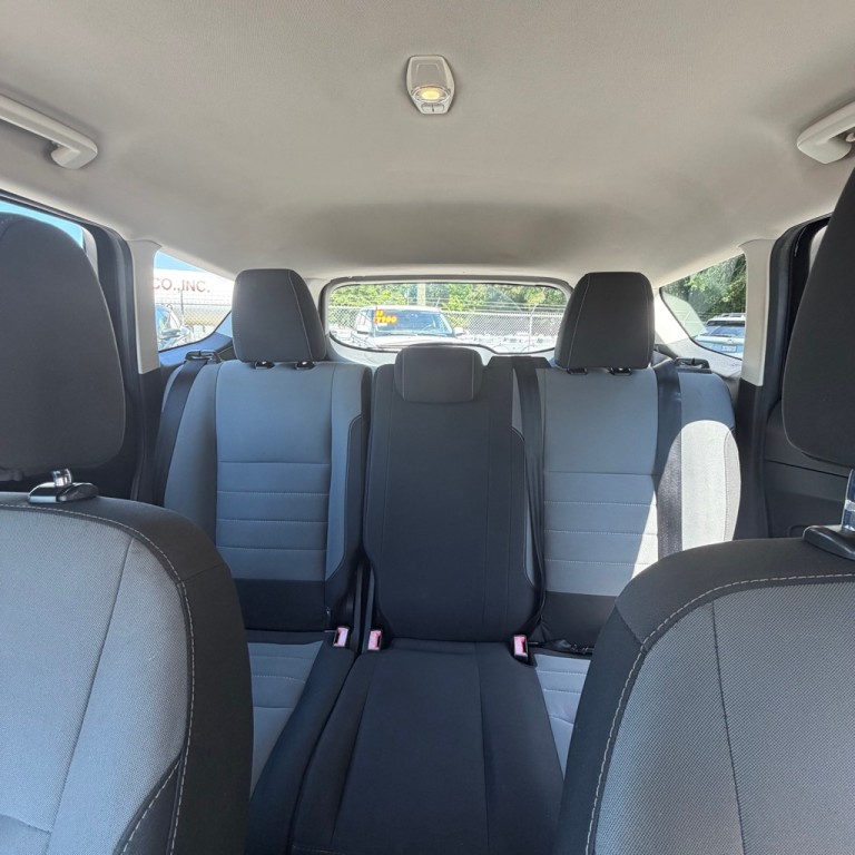 2017 Ford Escape Image 9