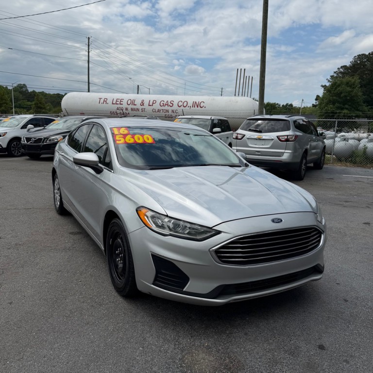 2019 Ford Fusion Image 1