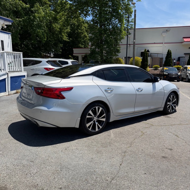 2016 Nissan Maxima Image 3