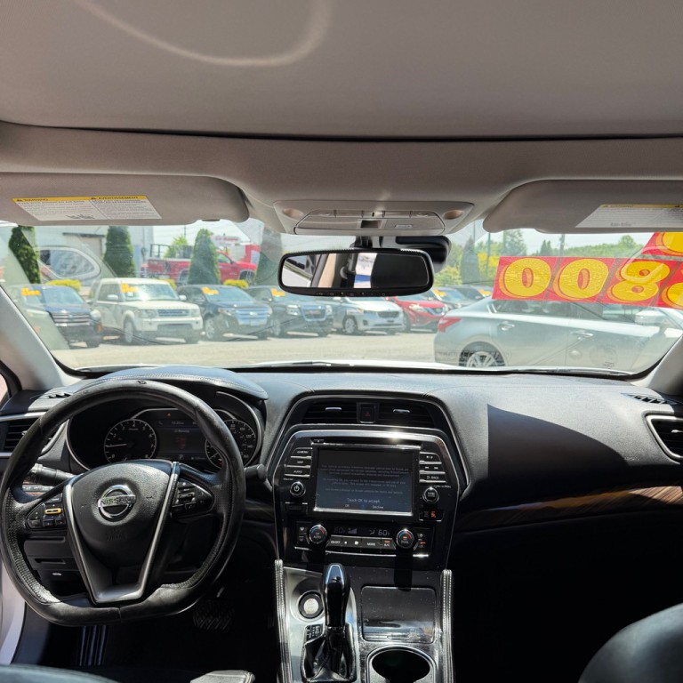 2016 Nissan Maxima Image 7