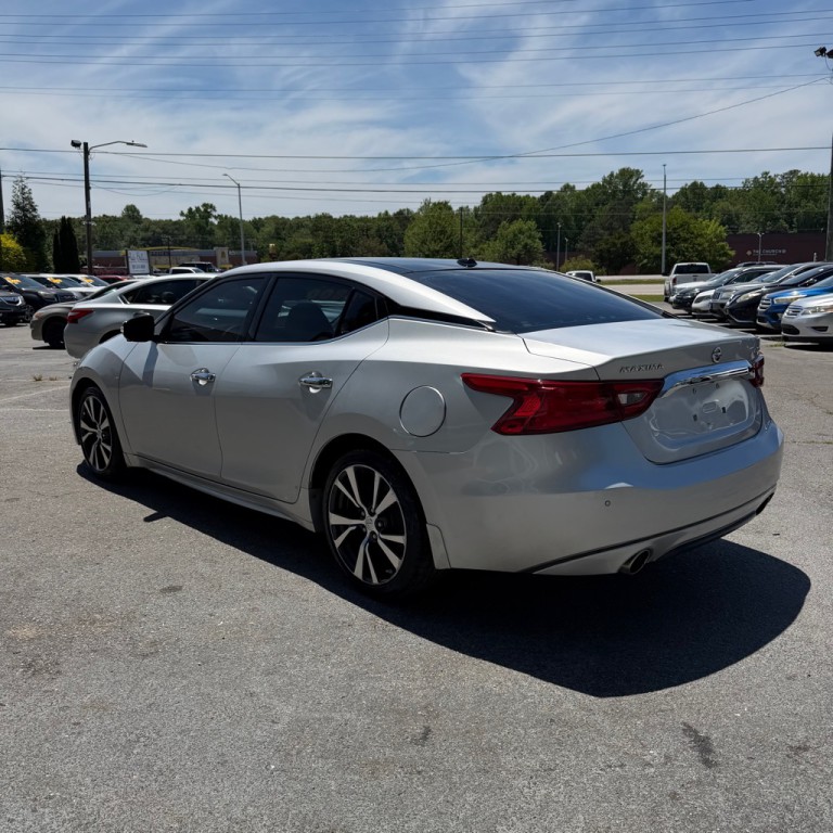 2016 Nissan Maxima Image 14