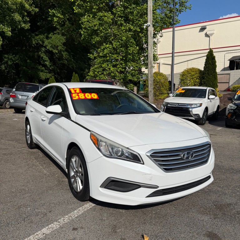 2017 Hyundai Sonata Image 1