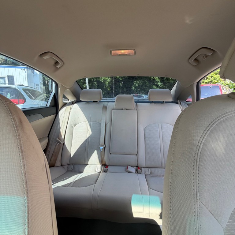 2017 Hyundai Sonata Image 9