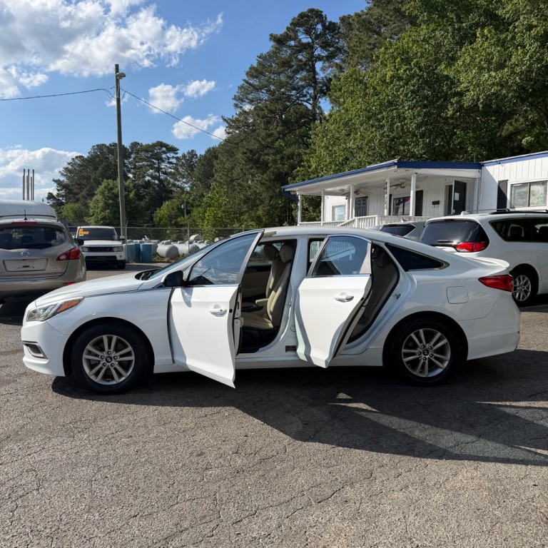 2017 Hyundai Sonata Image 16