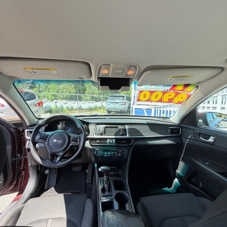 2017 Kia Optima Image 8
