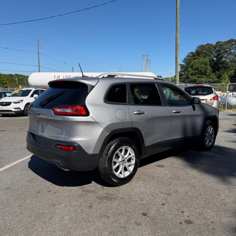 2016 Jeep Cherokee Image 3