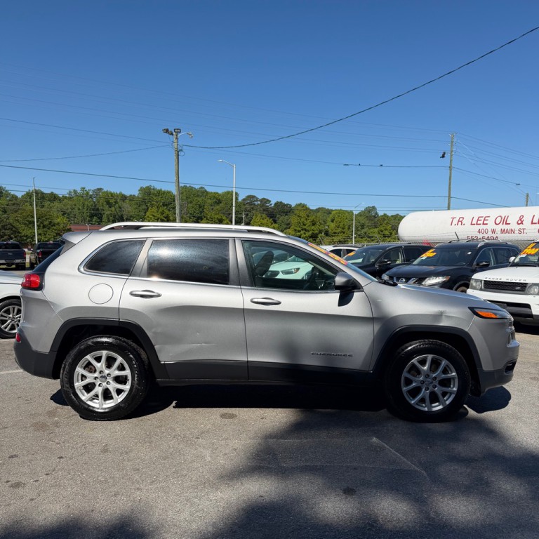 2016 Jeep Cherokee Image 4