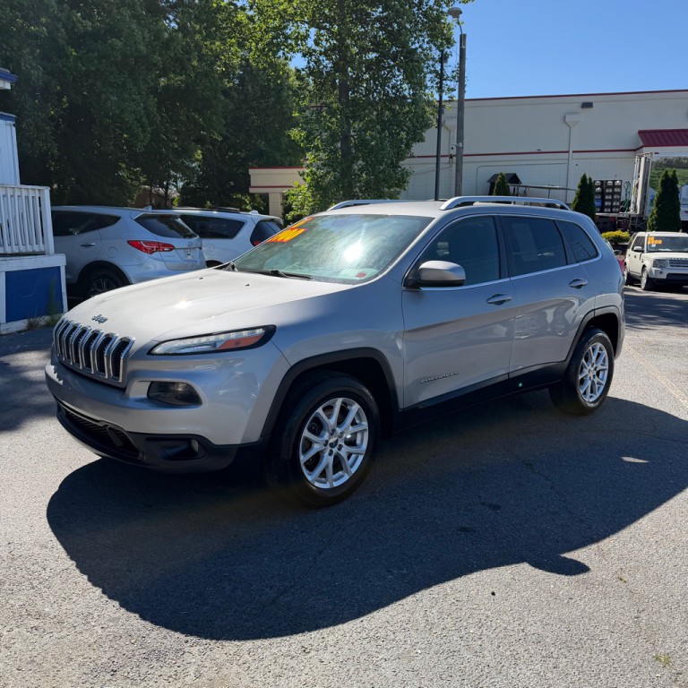2016 Jeep Cherokee Image 14