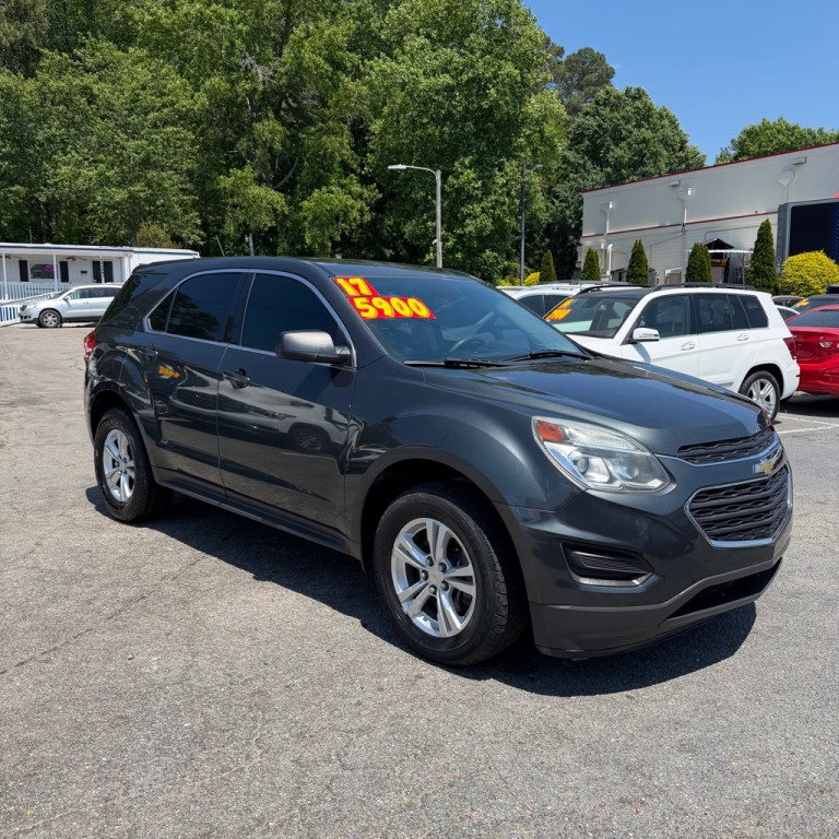 2017 Chevrolet Equinox Image 2