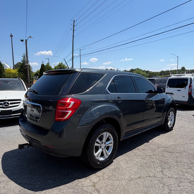 2017 Chevrolet Equinox Image 3