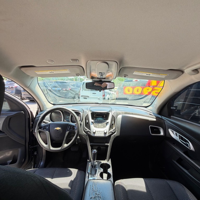 2017 Chevrolet Equinox Image 8