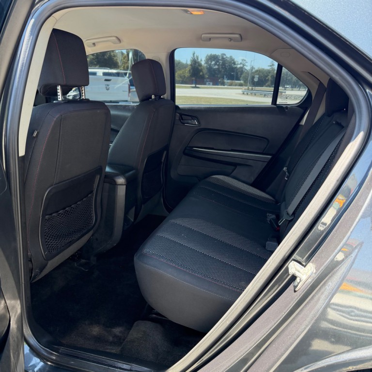 2017 Chevrolet Equinox Image 10