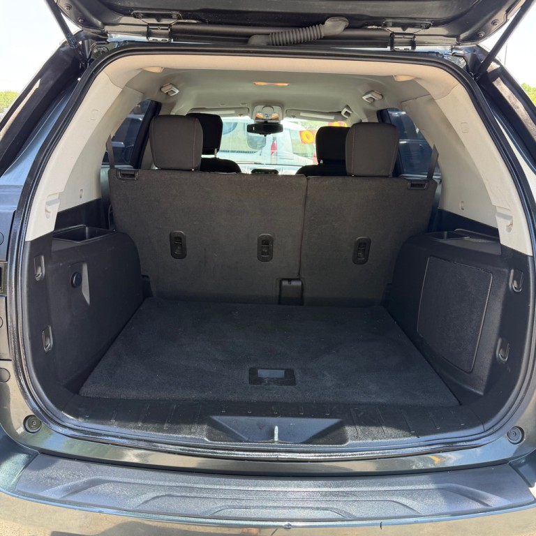 2017 Chevrolet Equinox Image 12