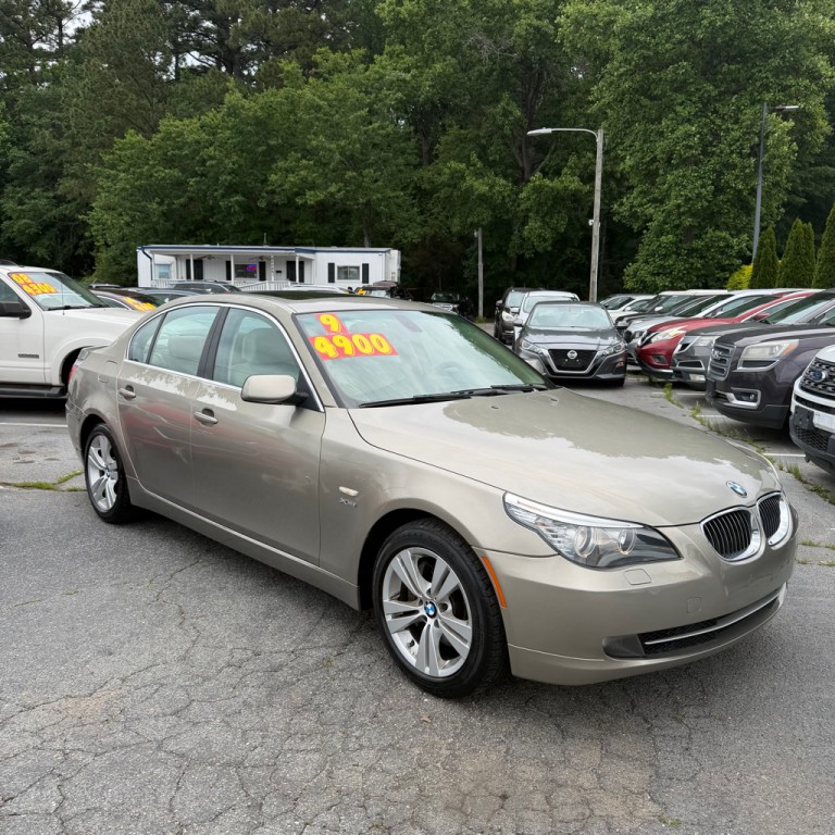 2009 BMW 5 Series Image 2