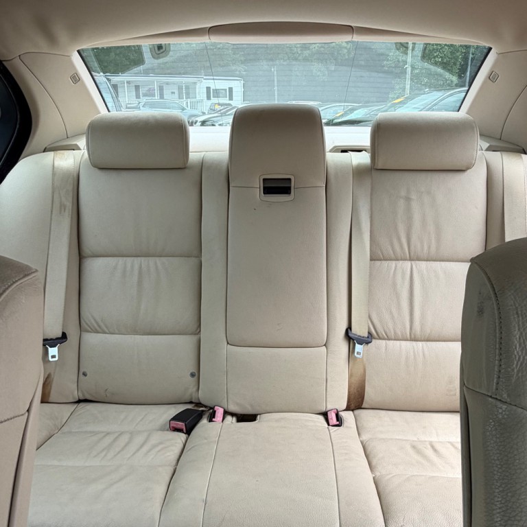 2009 BMW 5 Series Image 11