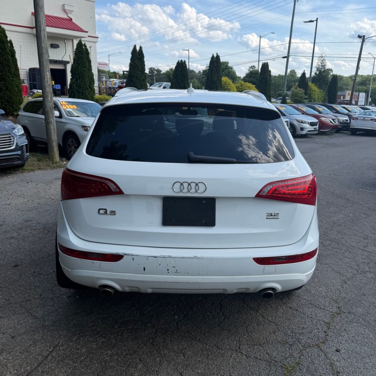 2010 Audi Q5 Image 17