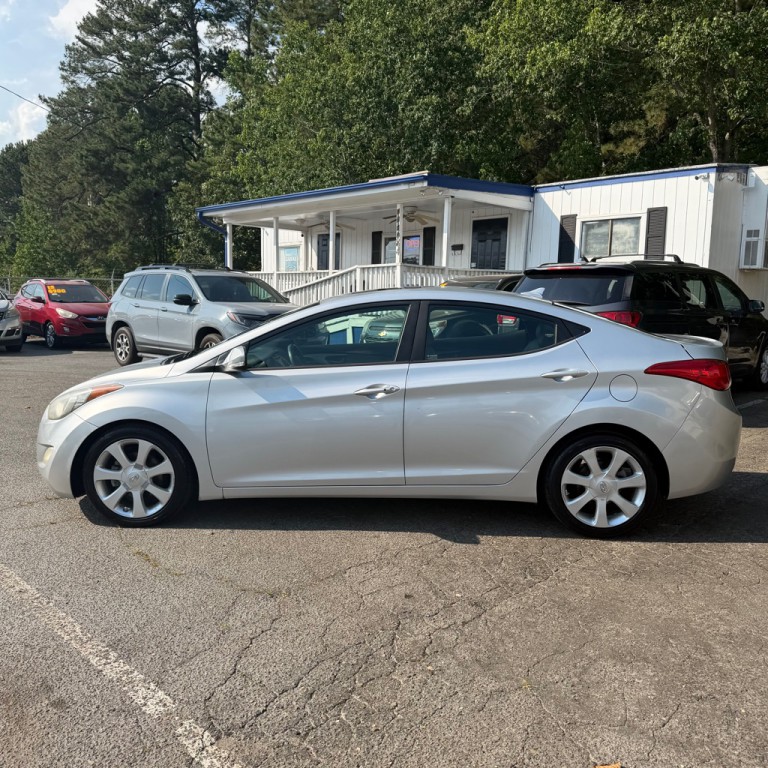 2013 Hyundai Elantra Image 13