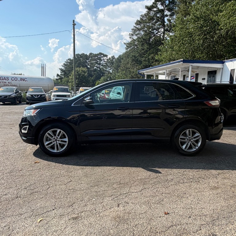 2017 Ford Edge Image 15
