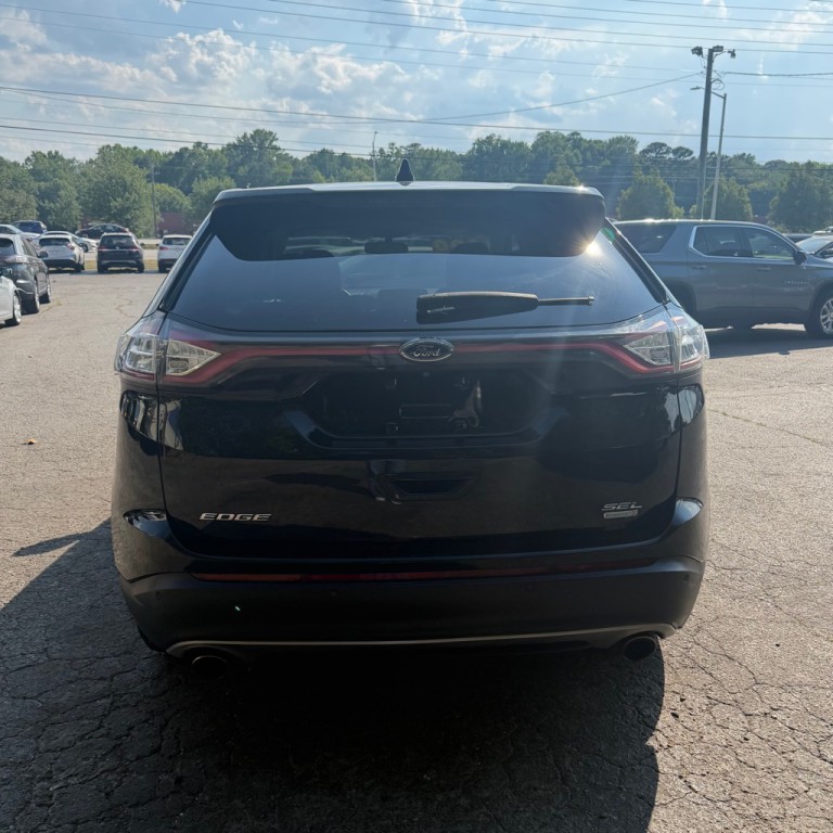 2017 Ford Edge Image 17