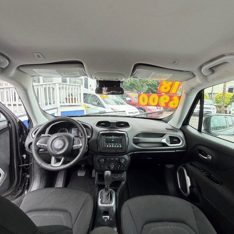 2018 Jeep Renegade Image 8