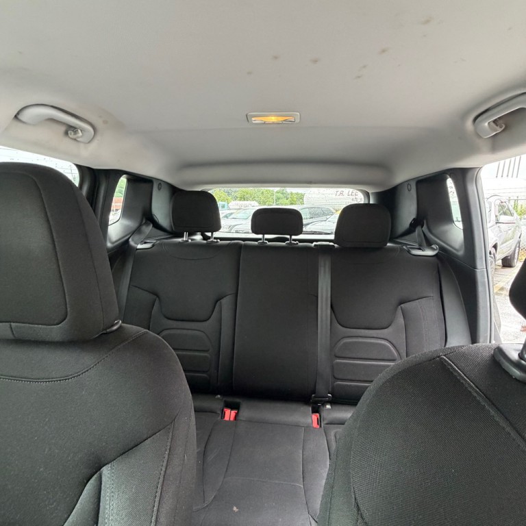 2018 Jeep Renegade Image 9