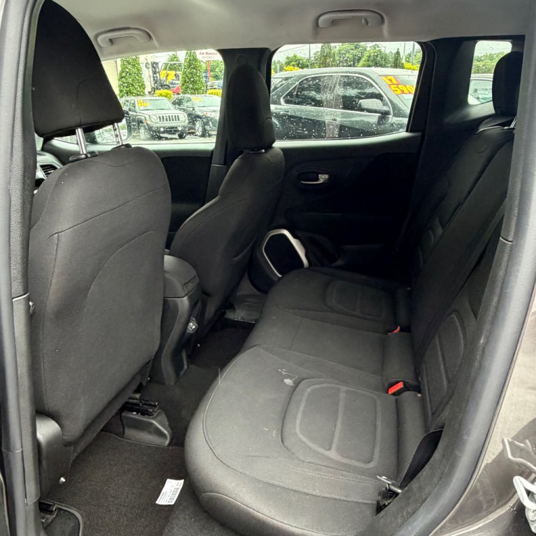2018 Jeep Renegade Image 10