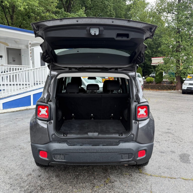 2018 Jeep Renegade Image 13